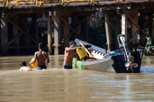 Burma_161120_1646