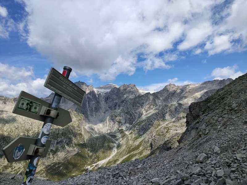 Il Passo di Poia, 2775 m